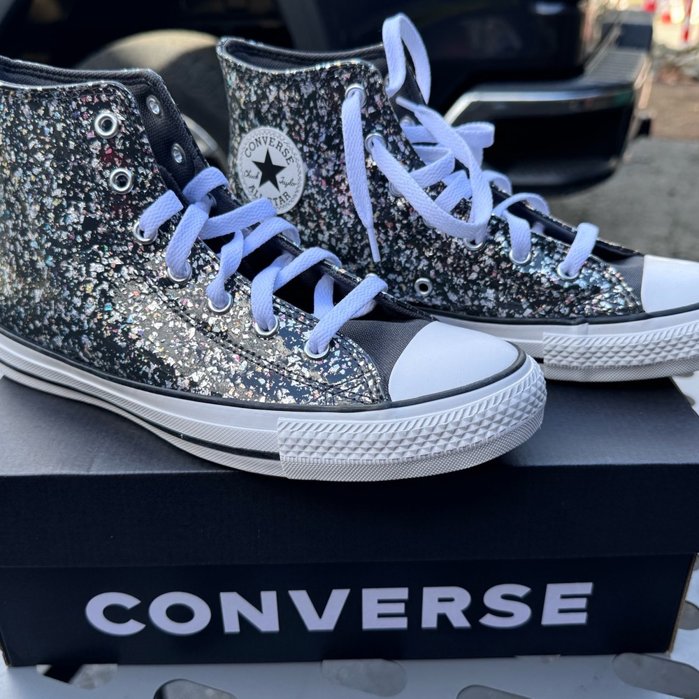 NEW!! Converse Chuck Taylor High Top Sneakers - Glitter Black - Size Big Kid 6